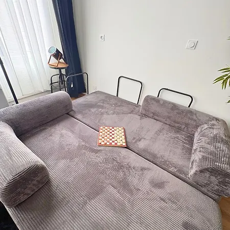 公寓 Chill & Play 卡斯特尔雅卢
